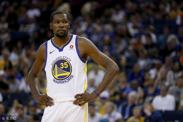 周中欧战淘汰赛赛果：欧冠客队强势 欧协主队完胜