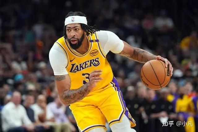 塔图姆36+12哈利伯顿25+10 绿军险胜步行者1-0