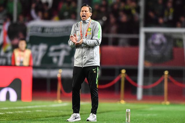 阿门23+14+10火箭双杀骑士 猛龙送老鹰4连败